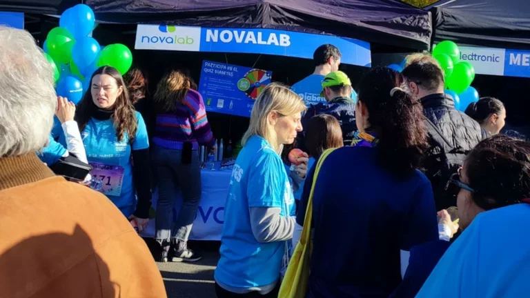 Stand Novalab Muévete por la Diabetes 2024